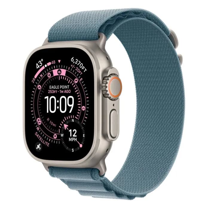 Часы Apple Watch Ultra 3 (2025), 49 мм, корпус из титана цвета «Black», ремешок Alpine Loop цвета «Light Blue», голубой — фото 1